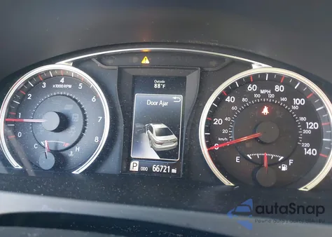 2017 Toyota Camry Se z USA, uszkodzony, nr VIN 4T1BF1FK9HU780862